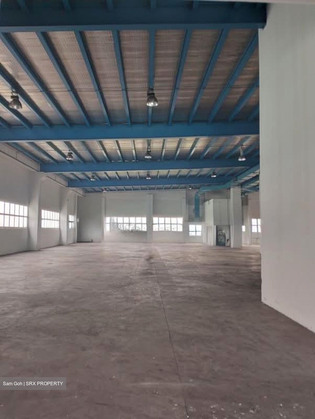 Tuas Avenue 10 (D22), Warehouse #573470081